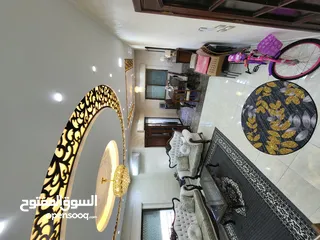  4 شقة سوبر ديلوكس طابق ثالث مساحة 183م للبيع في عمان - ضاحية الياسمين بسعر لقطة