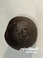  2 سبحان الله العظيم حجر تكتيت tektite او حجر نيزكي صغير للبيع