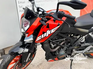  4 KTM Duke 200