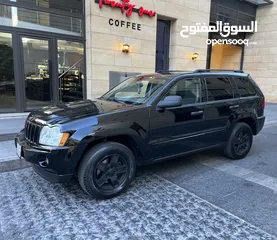  2 جيب جراند شيروكي موديل 2005  ‎ بحالة ممتازة / فل كامل Black Edition