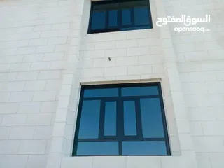  9 نوافذ و ابواب
