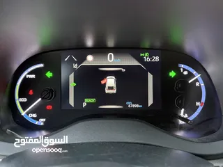  21 تويوتا ياريس كروس ترخيص 2022 محرك 1500 هايبرد جير أوتوماتيك 172 حصان