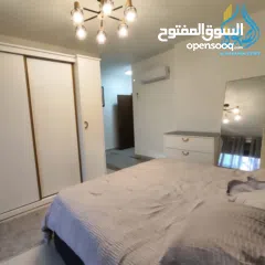  5 شقه مميزه سوبر ديلوكس فهم للايجار عين مصباح قرب بنك القاهره عمان