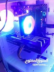  4 Pc gaming مع شاشه و و و سماعه