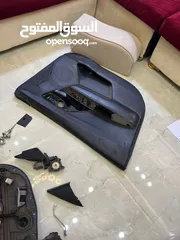  9 عندي 3 أبواب أصلية مفروطة من كيا نيرو، نظيفة وعلى الشرط: 	1.	باب أمامي يمين (الراكب) 	2.	باب أمامي ي