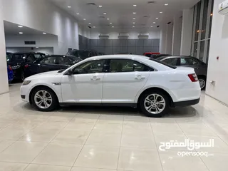  3 Ford Taurus 2018 (White)