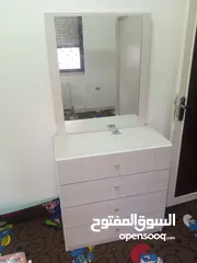  28 خزانة سحاب لامنيت 3 درف يوجد توصيل  حجم كبيير بأقل سعر في المملكة