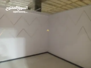  9 محل للايجار