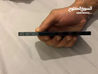  2 ايفون 12 برو الون ازرق