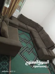  1 طقم كنب كورنر امريكي هولو ودانلوب بحالة جيدة جداً للبيع بسعر 60