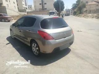  7 بيجو 2012 بحالة ممتازة عداد قليل جدا اصلي