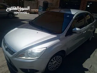  7 فورد فوكس للبيع موديل 2011 ماتور 1600 بسعر الكاس5200 قابل للتفاوض