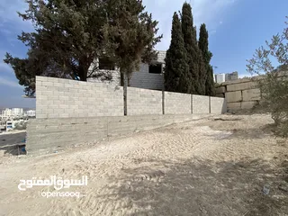  4 كافة اعمال البناء والمقاولات