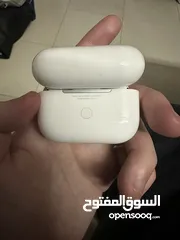  5 اير بودز  Apple Aiprods pro 1st generation with wireless charging case