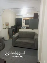  4 شقة مميزه منطقة MK قديما بالقرب من مجمع عمان الجديد وكافور .فرش بحالة ممتازة وبموقع مميز