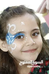  12 Face painting