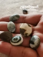  23 Emerelad زمرد اخضر طبيعي اصلي زامبيا سعر القيراط 100دولار.. طبيعي اصلي غير مسخن ولا معالج.  تحفه روع