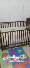  7 سرير بيبي للبيع ماركة جونيور