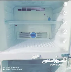  2 تلاجه شارب بحالة جيدة جدا