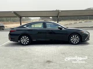  10 لكزس خلجي 2019ES300hبدون حوادث ضمان دخول السعوديه تسجيل الامارات تسجيل عمان