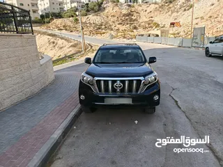  1 تويتا لاندكروزر luxury