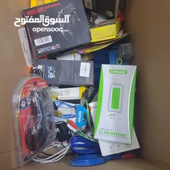  12 بضاعة محل اكسسوارات اجهزه خلويه