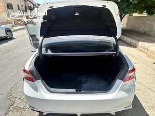  12 تويوتا كامري se sport للبيع