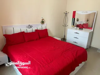  6 غرفه وصاله  عفش جديد  سكن جديد  للايجار الشهري   حمامين بلكونه مطبخ مفروش فرش فندقي   نظيف جدا