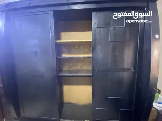  3 خزانه خشب مستعمل نضيف للبيع