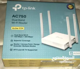  1 Wifi extender/مقوي شبكة الانترنت قوي جدا (جديد)