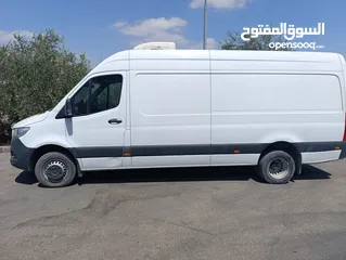  7 باص مرسيد مع ثلاجة للبيع