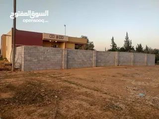  5 منزل للبيع في سيدي السائح ضواحي طرابلس