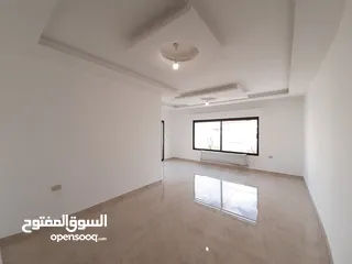  4 شقة ارضية بمواصفات مميزة بمساحة 150م+100م ترس خارجي في ابو السوس البيادر بالقرب من دوار الدفاع المدن