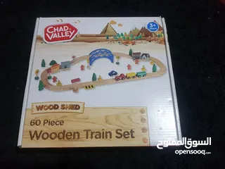  1 لعبة قطار الخشب