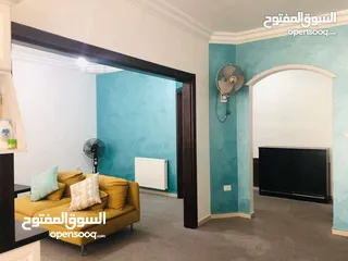  6 شقة طابق ثاني للبيع في ارقى مناطق الشميساني