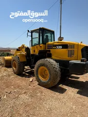  5 جرافات + حفار للايجار