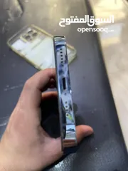  4 ايفون 13pro max بحالة الوكالة للبيع