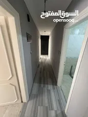  3 شقة فارغه للبيع منطقة البيادر