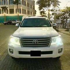  2 تويوتا لاند كروزر ابيض ثلجي  VXR 2014 5.7 للبيع