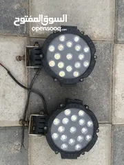  2 كشافات LED للفوريل