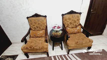  5 كنب مكون من سبع مقاعد