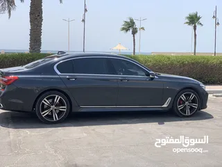  2 Bmw 740Li 2019