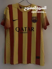  1 “تيشيرت برشلونة الأصلي (قميص كتالونيا) لموسم 2013/2014