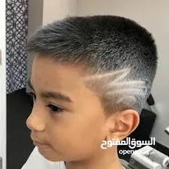  4 قلم موس مع 10 شفرات استبدال حسب  نوع الشعر وحجم الرأس و الرسمه المطلوبه