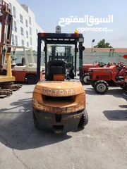  2 toyota forklift 2.5 ton