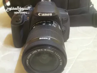  2 كاميرا كانون 700