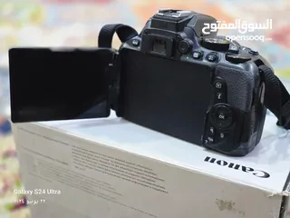  8 نيكون D5600  الوصف بالداخل كامل