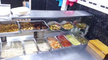  1 مطلوب ممول شريك لمشروع باذن الله تعالى ناجح مطعم حمص وفول وفلافل وسنكات...