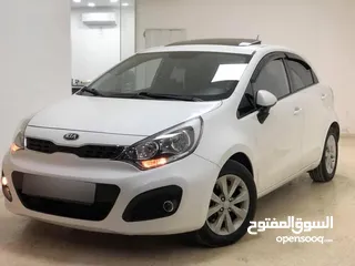  1 كيا  برايد على الكاش 33000.  2013 ترخيص 2013  جير عادي  محرك ديزل 1400cc turbo  فل اضافات  فتحه س