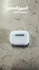  4 سماعة AirPods Pro